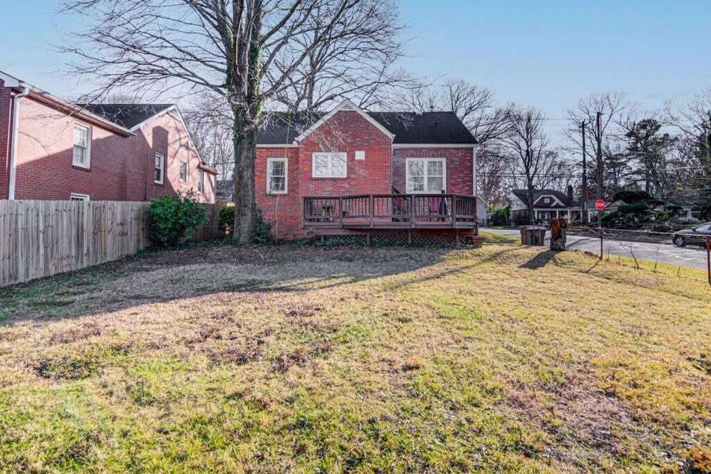 Highly Desired Lindley Park Home In Greensboro Exterior photo